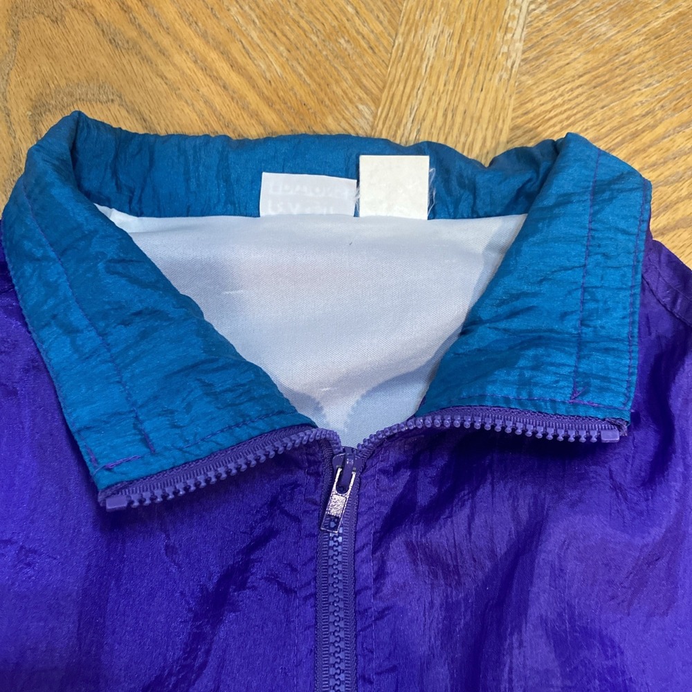 Vintage 90s Windbreaker Jacket Basic Editions Ret… - image 5